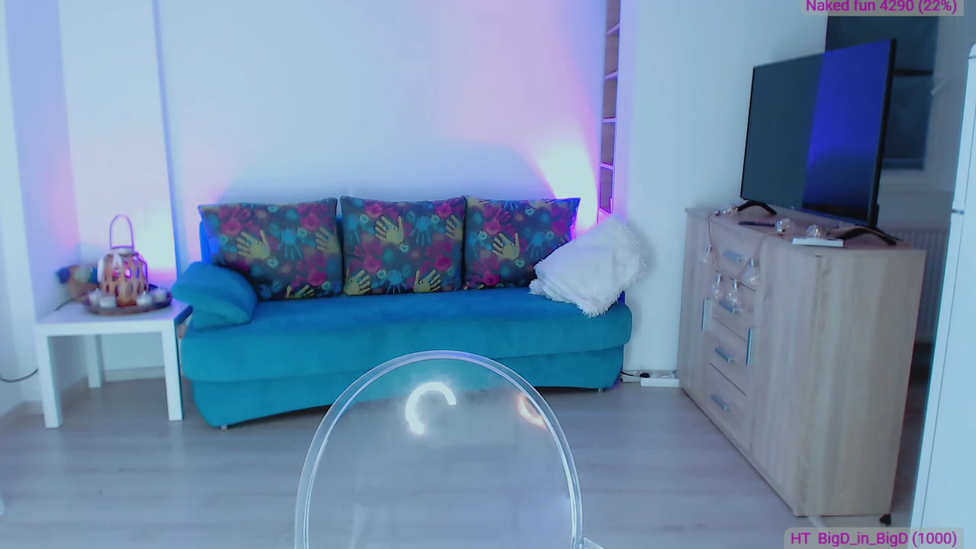 Gallery image thumbnail from AnaGee's myfreecams stream on, 08/11/2023, 19:25 image 11 of 20