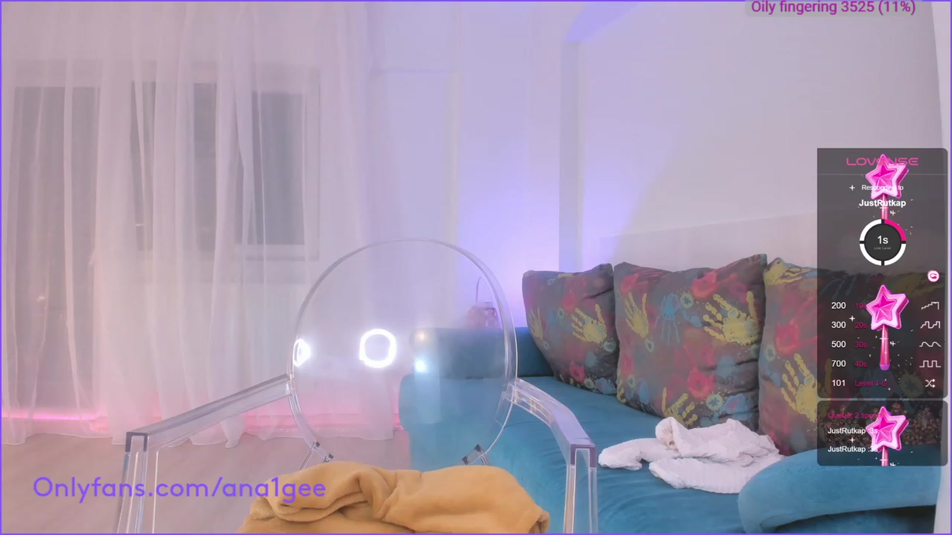 Gallery image thumbnail from AnaGee's myfreecams stream on, 09/17/2023, 18:44 image 6 of 20