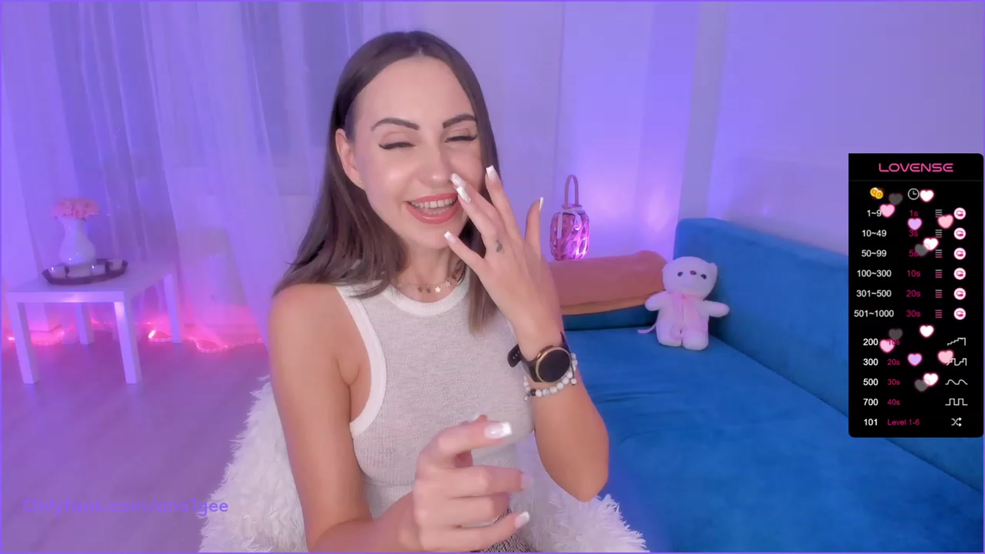 Gallery image thumbnail from AnaGee's myfreecams stream on, 11/25/2023, 18:03 image 11 of 20