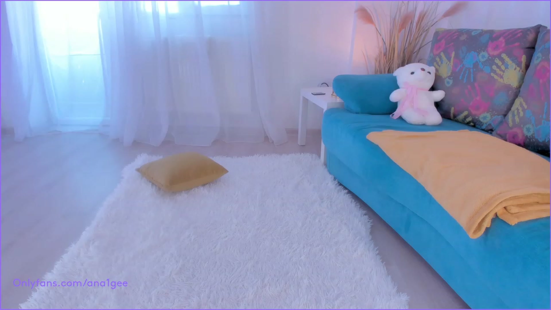 Gallery image thumbnail from AnaGee's myfreecams stream on, 01/11/2024, 15:41 image 3 of 20