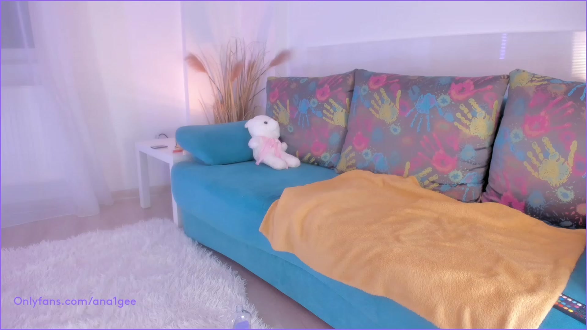 Gallery image thumbnail from AnaGee's myfreecams stream on, 01/14/2024, 19:39 image 11 of 20