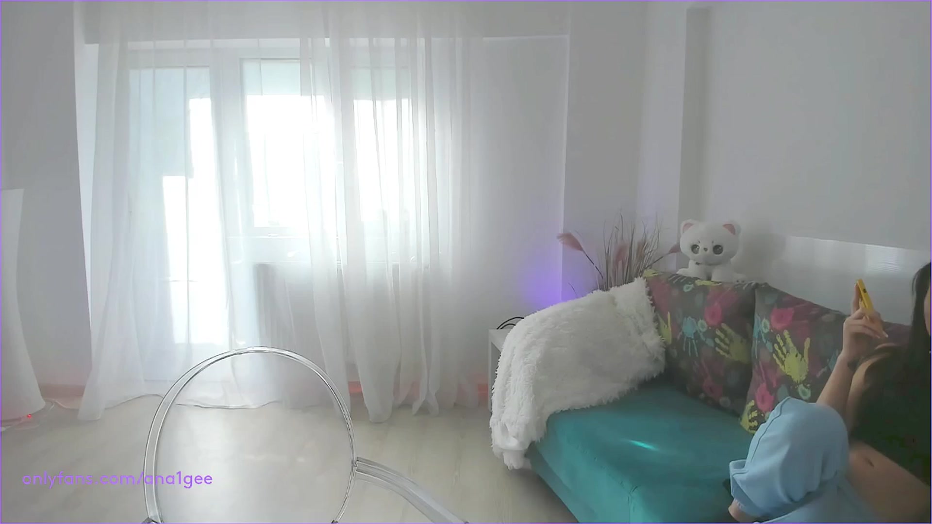 Gallery image thumbnail from AnaGee's myfreecams stream on, 05/24/2024, 15:11 image 19 of 20
