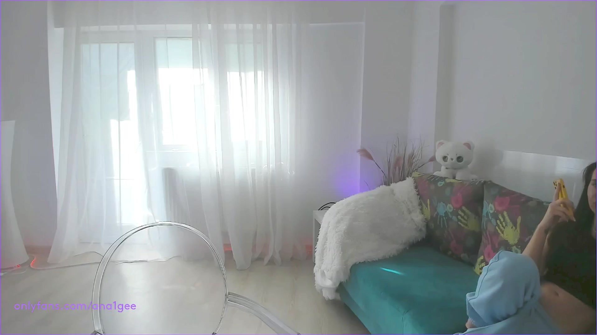 Gallery image thumbnail from AnaGee's myfreecams stream on, 05/24/2024, 15:11 image 15 of 20