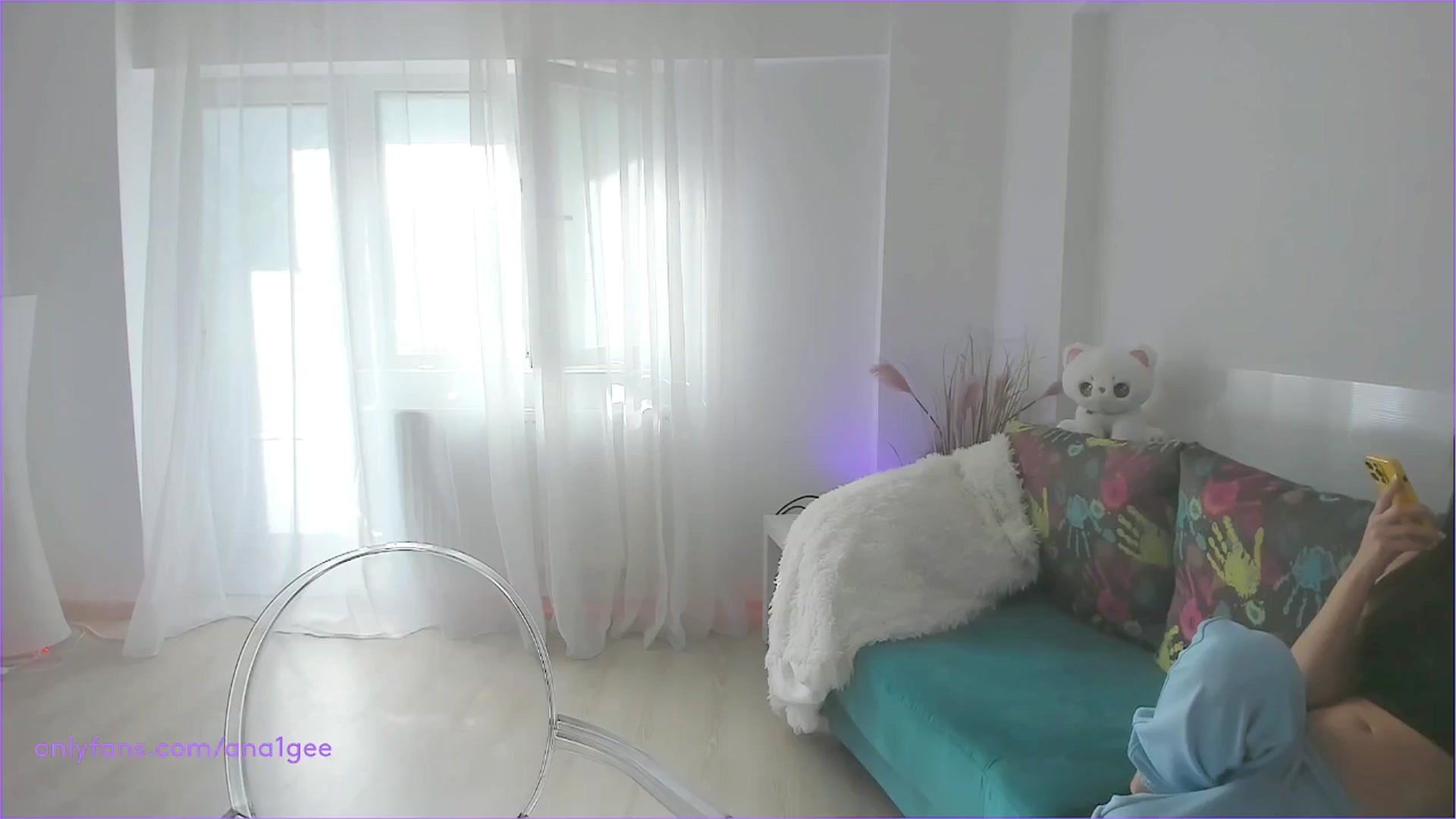 Gallery image thumbnail from AnaGee's myfreecams stream on, 05/24/2024, 15:11 image 20 of 20