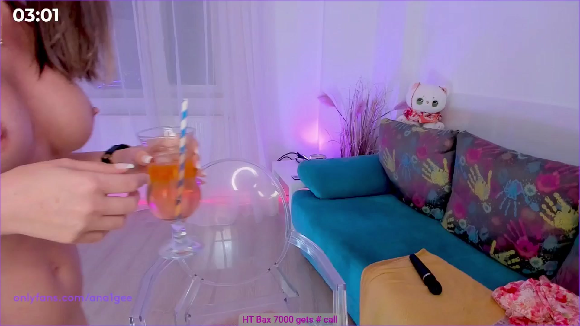 Gallery image thumbnail from AnaGee's myfreecams stream on, 06/08/2024, 21:32 image 2 of 20