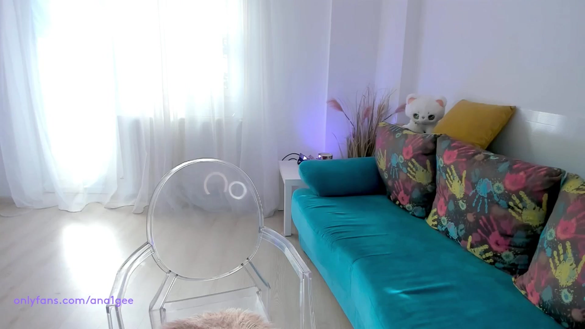 Gallery image thumbnail from AnaGee's myfreecams stream on, 07/05/2024, 15:43 image 20 of 20