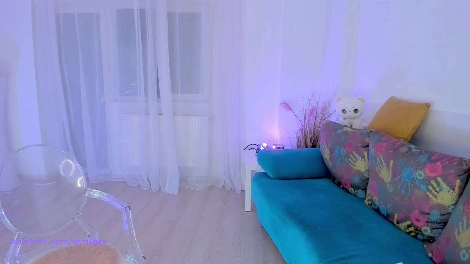 Gallery image thumbnail from AnaGee's myfreecams stream on, 07/26/2024, 18:42 image 4 of 20