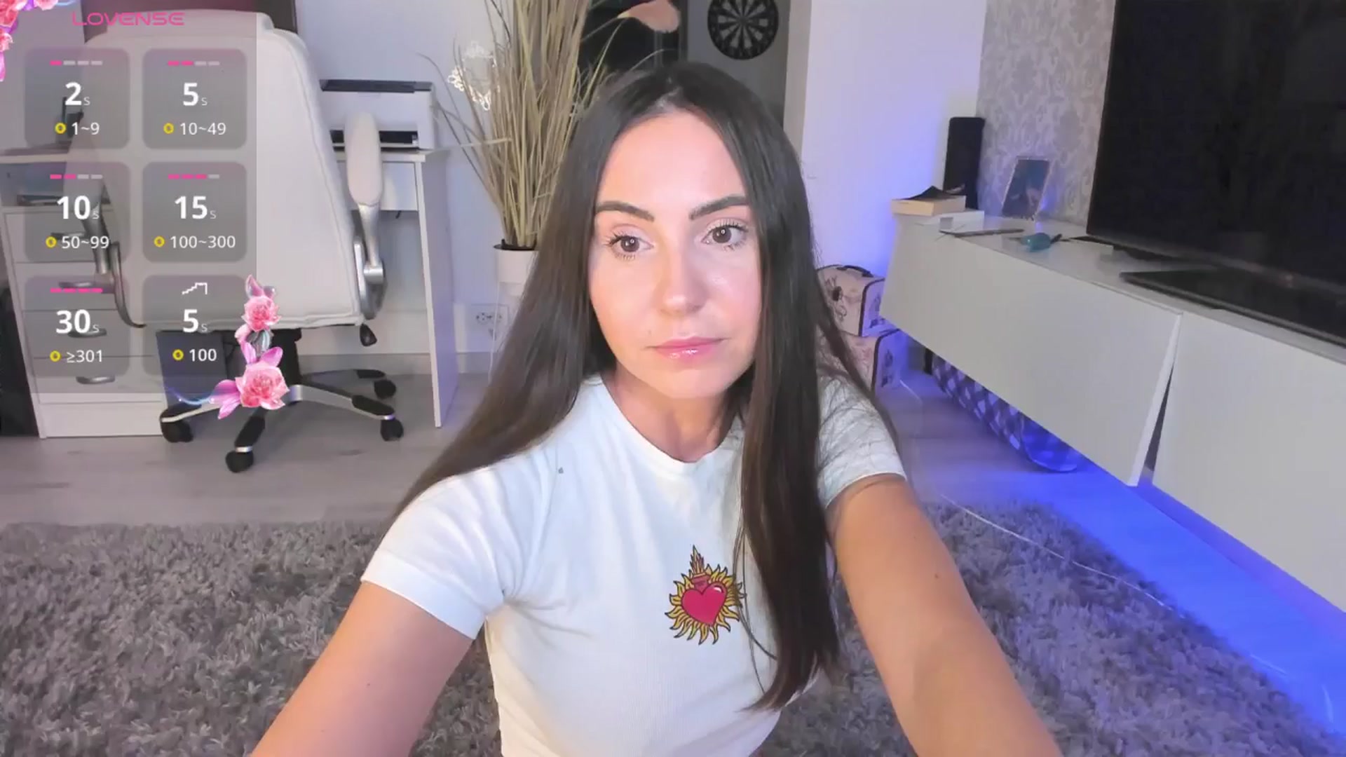 Gallery image thumbnail from AnaGee's myfreecams stream on, 11/15/2025, 19:34 image 1 of 20