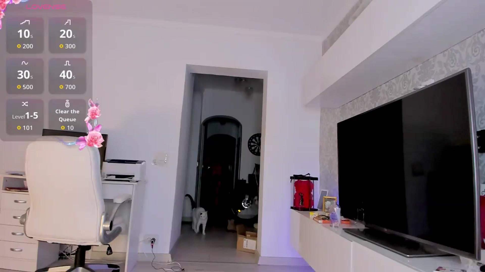 Gallery image thumbnail from AnaGee's myfreecams stream on, 05/30/2026, 20:05 image 16 of 20