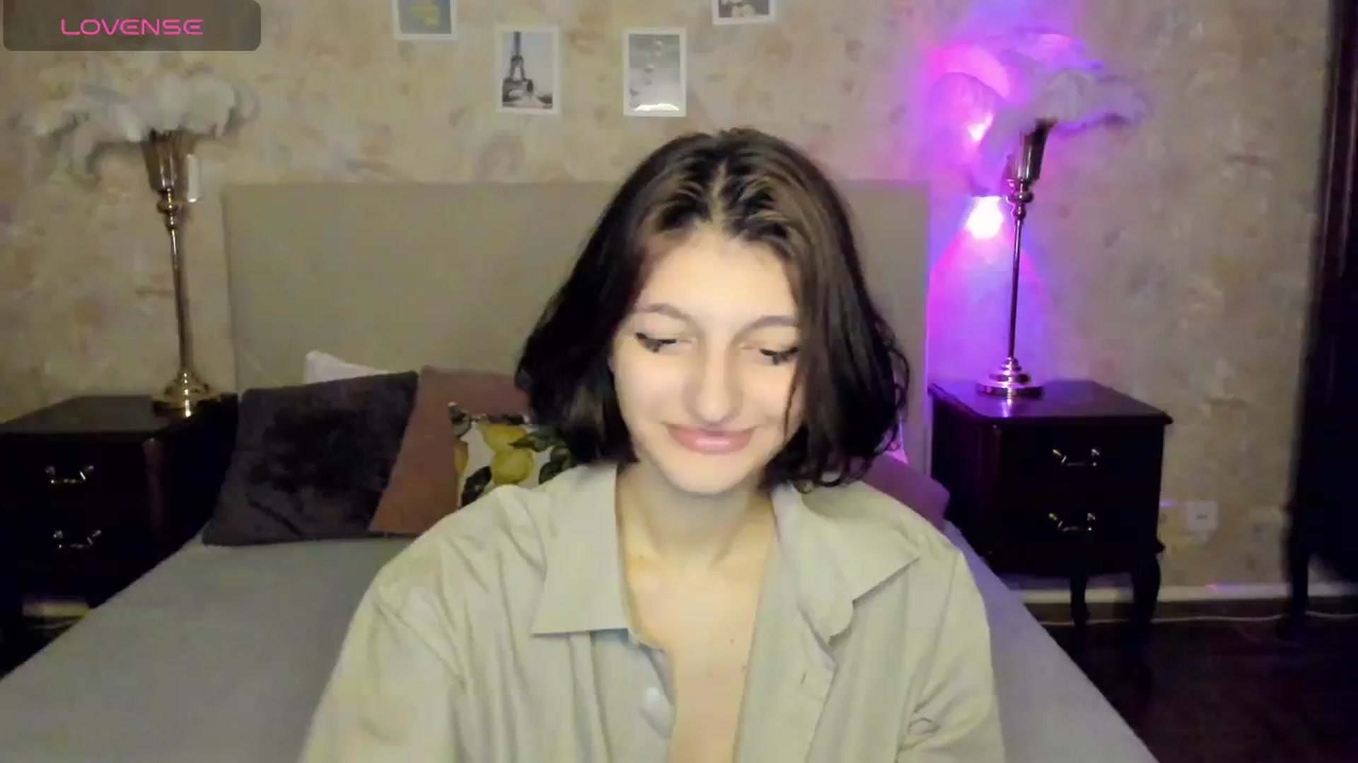 Gallery image thumbnail from AnaJil's myfreecams stream on, 11/07/2025, 23:14 image 14 of 20