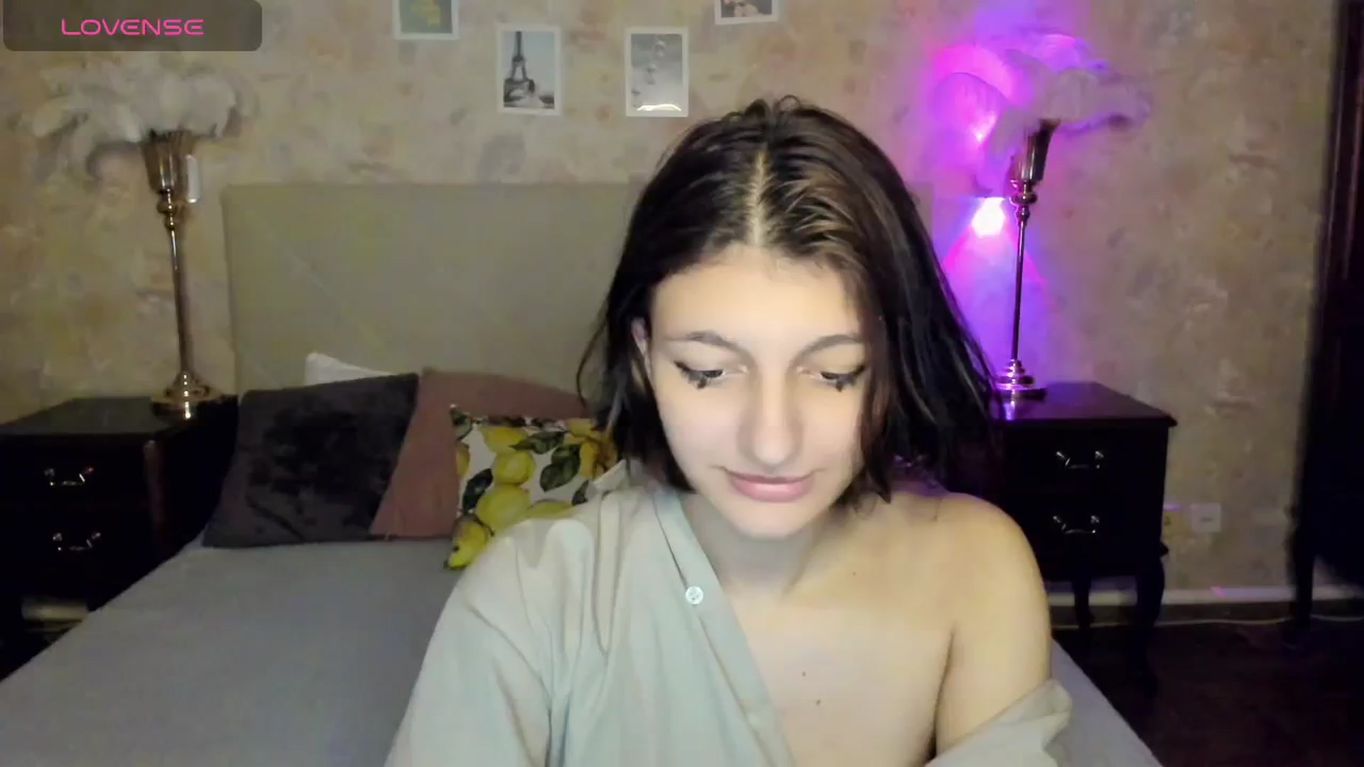 Gallery image thumbnail from AnaJil's myfreecams stream on, 11/07/2025, 23:14 image 6 of 20