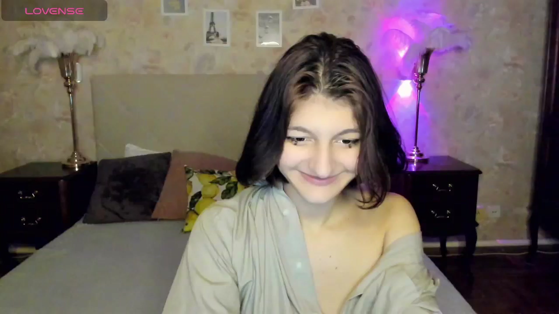 Gallery image thumbnail from AnaJil's myfreecams stream on, 11/07/2025, 23:14 image 3 of 20