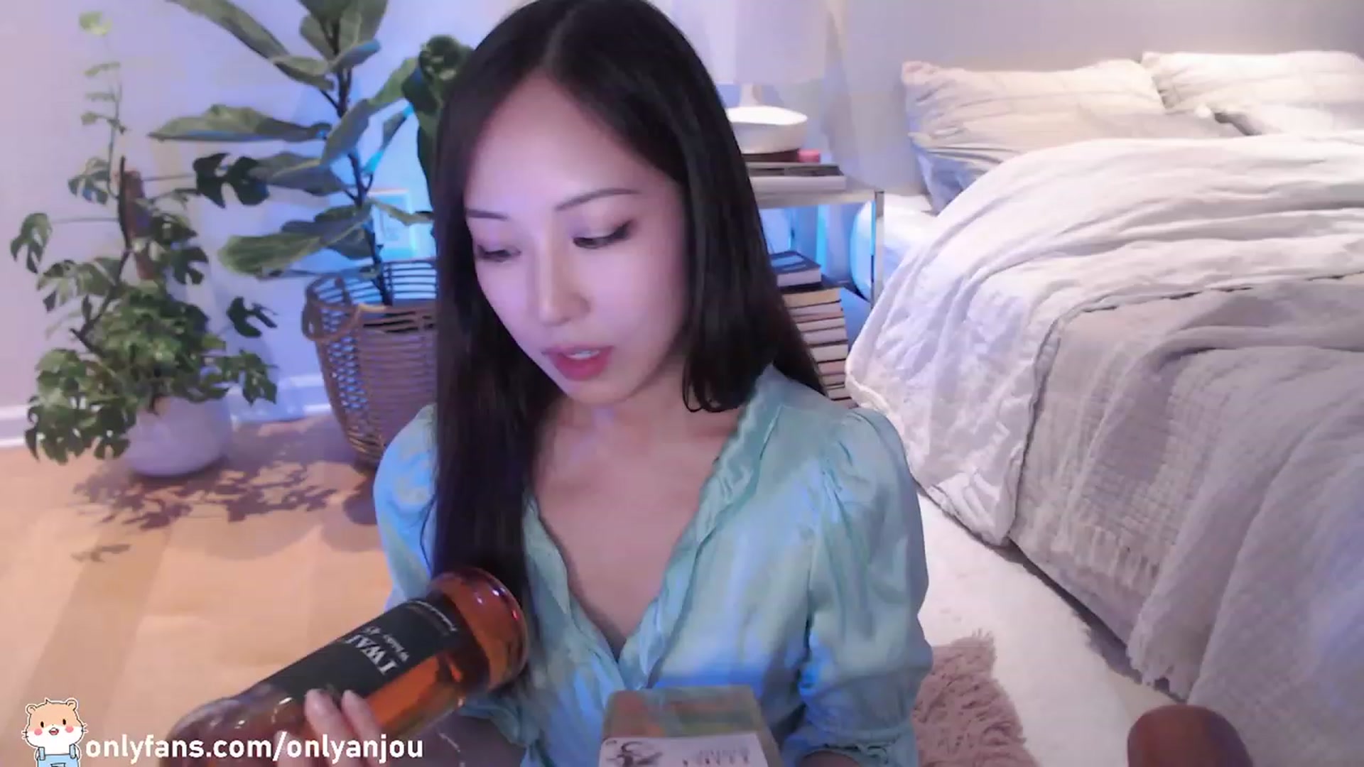 Gallery image thumbnail from AnaMei's myfreecams stream on, 07/09/2023, 06:23 image 3 of 20