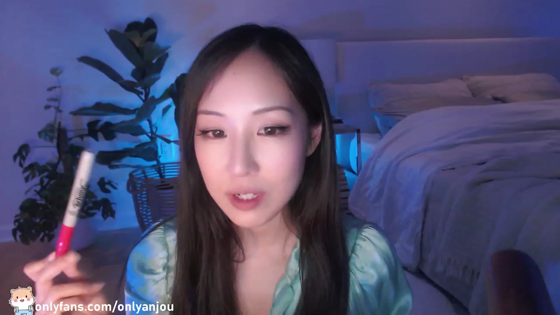 Gallery image thumbnail from AnaMei's myfreecams stream on, 07/09/2023, 06:23 image 15 of 20