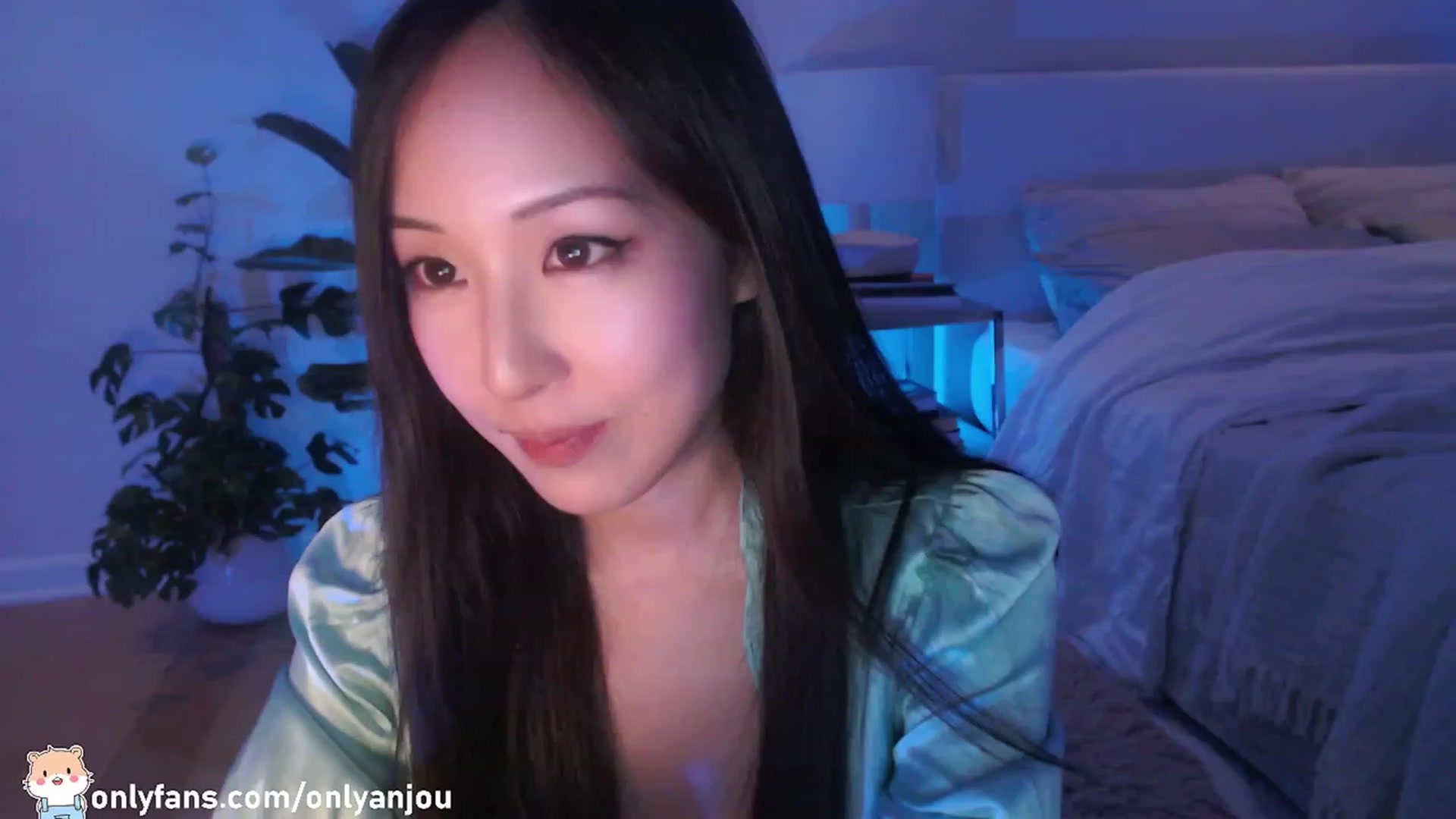 Gallery image thumbnail from AnaMei's myfreecams stream on, 07/09/2023, 07:05 image 4 of 20