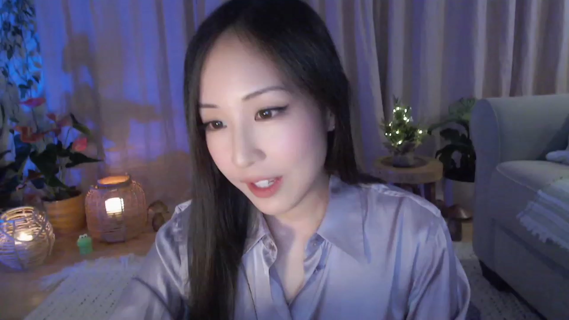 Gallery image thumbnail from AnaMei's myfreecams stream on, 12/03/2023, 05:03 image 2 of 20