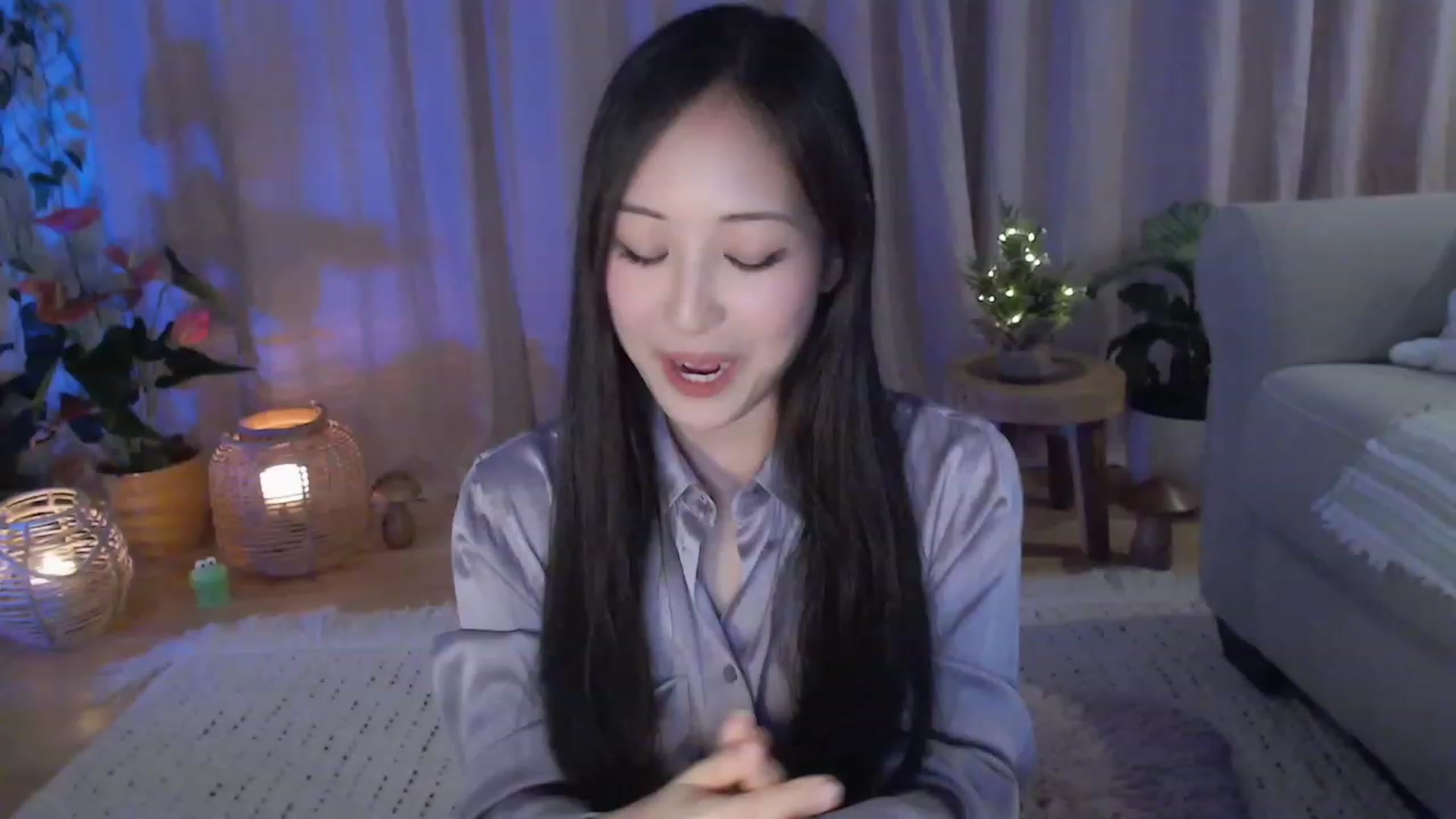 Gallery image thumbnail from AnaMei's myfreecams stream on, 12/03/2023, 05:03 image 7 of 20