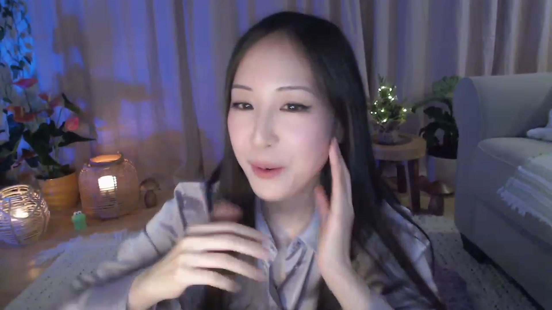 Gallery image thumbnail from AnaMei's myfreecams stream on, 12/03/2023, 05:03 image 20 of 20