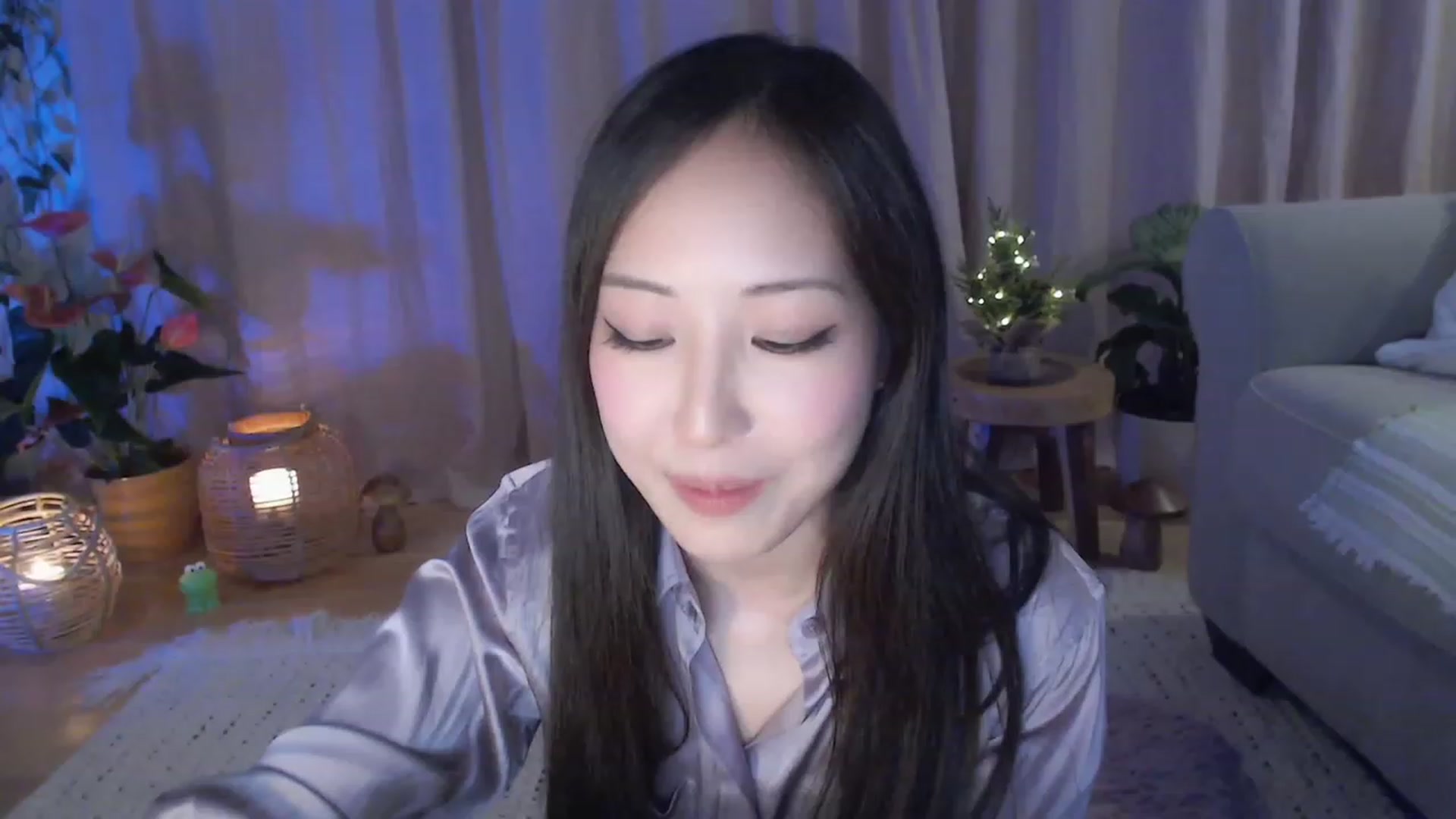 Gallery image thumbnail from AnaMei's myfreecams stream on, 12/03/2023, 05:46 image 1 of 20