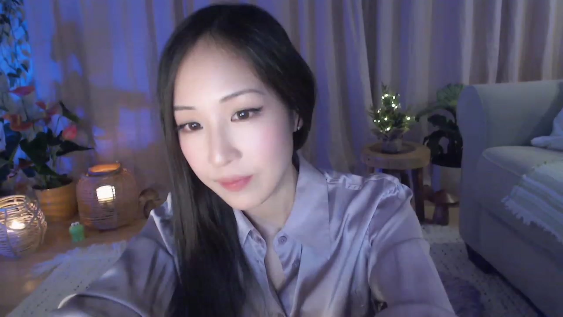 Gallery image thumbnail from AnaMei's myfreecams stream on, 12/03/2023, 05:46 image 16 of 20