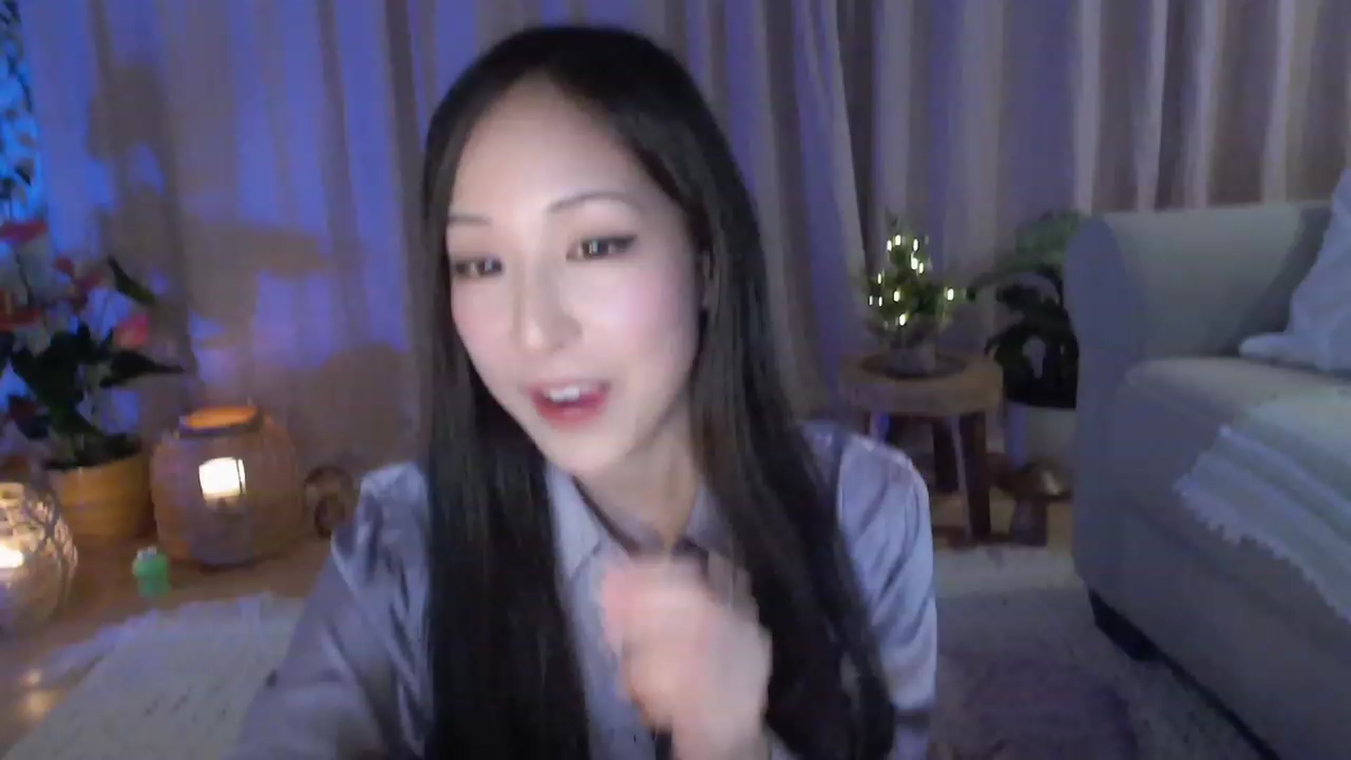 Gallery image thumbnail from AnaMei's myfreecams stream on, 12/03/2023, 08:08 image 5 of 20