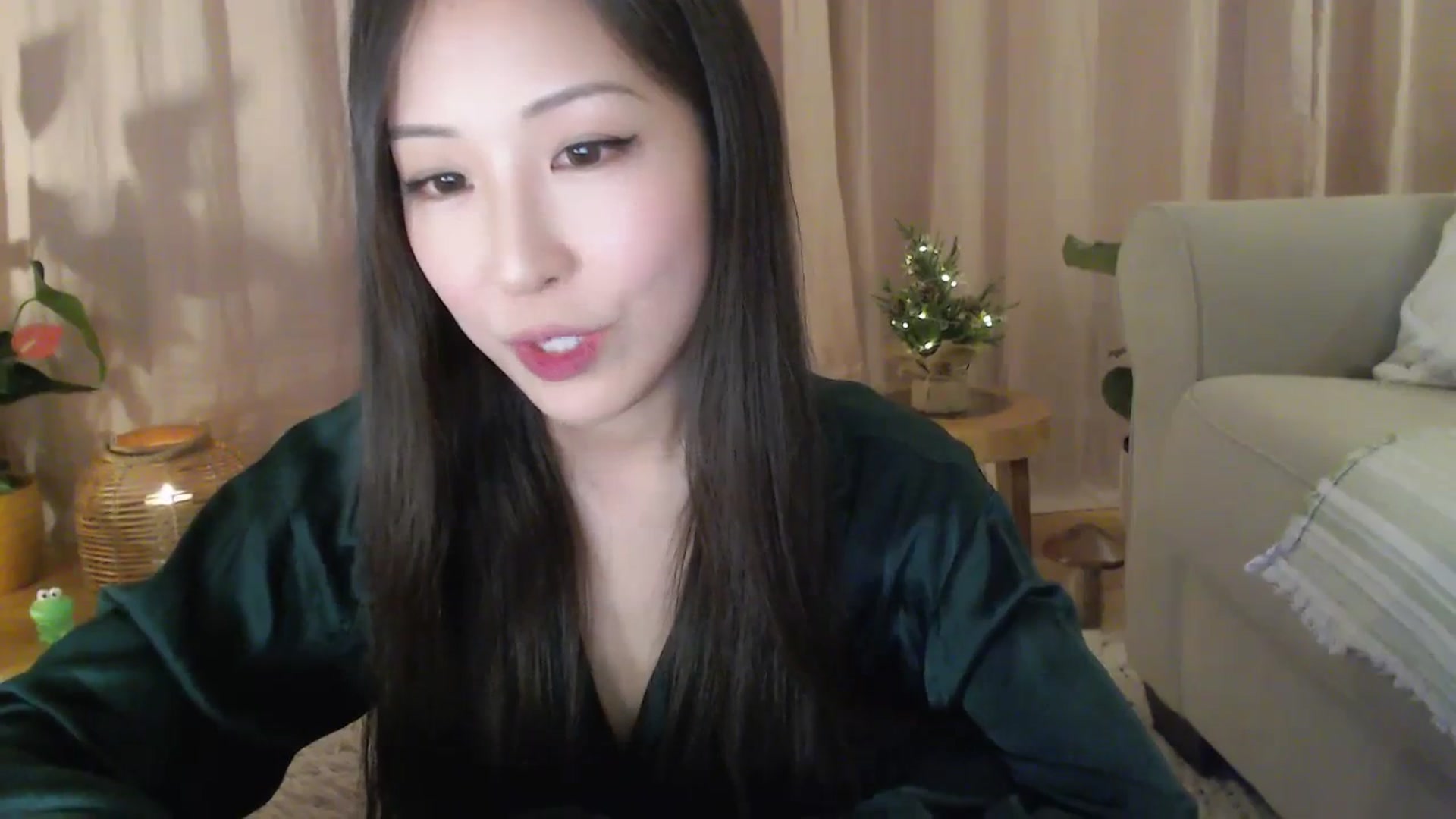 Gallery image thumbnail from AnaMei's myfreecams stream on, 12/16/2023, 04:44 image 17 of 20