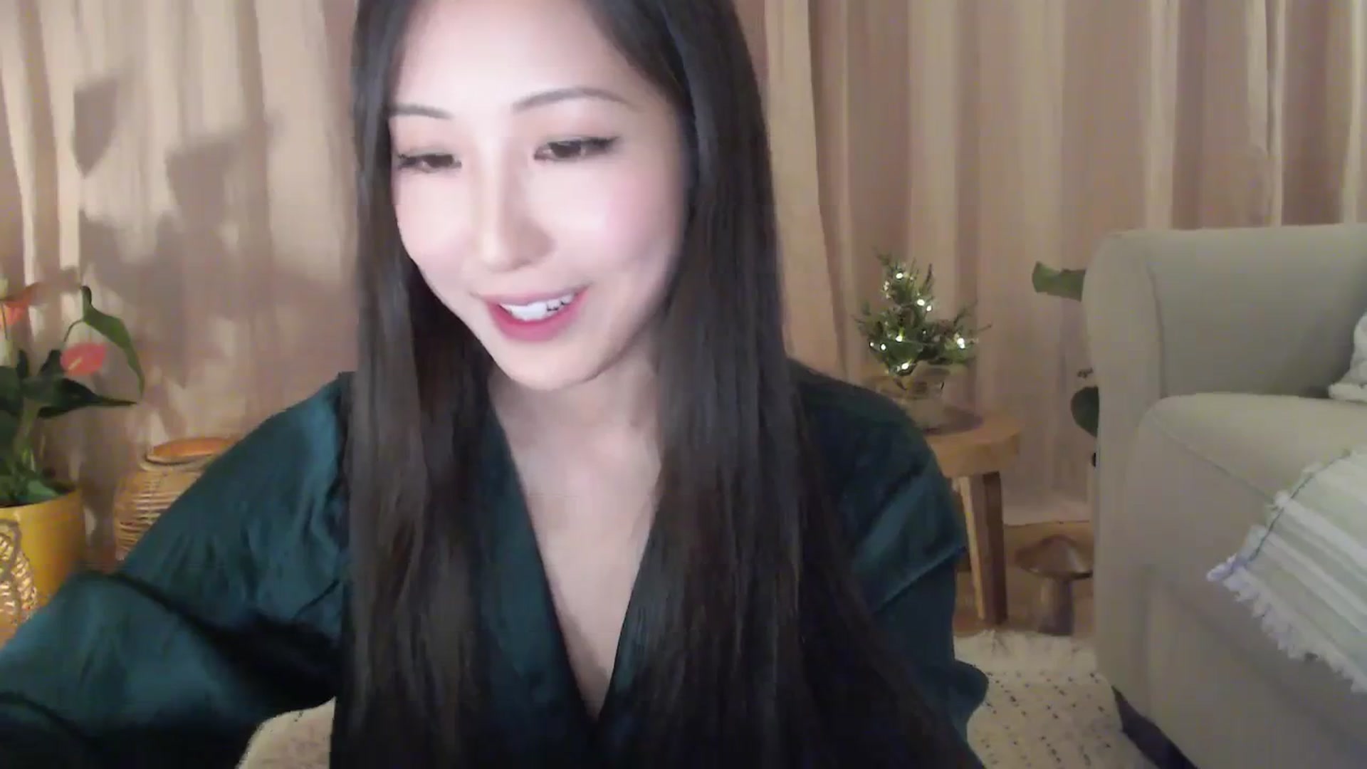 Gallery image thumbnail from AnaMei's myfreecams stream on, 12/16/2023, 04:44 image 4 of 20