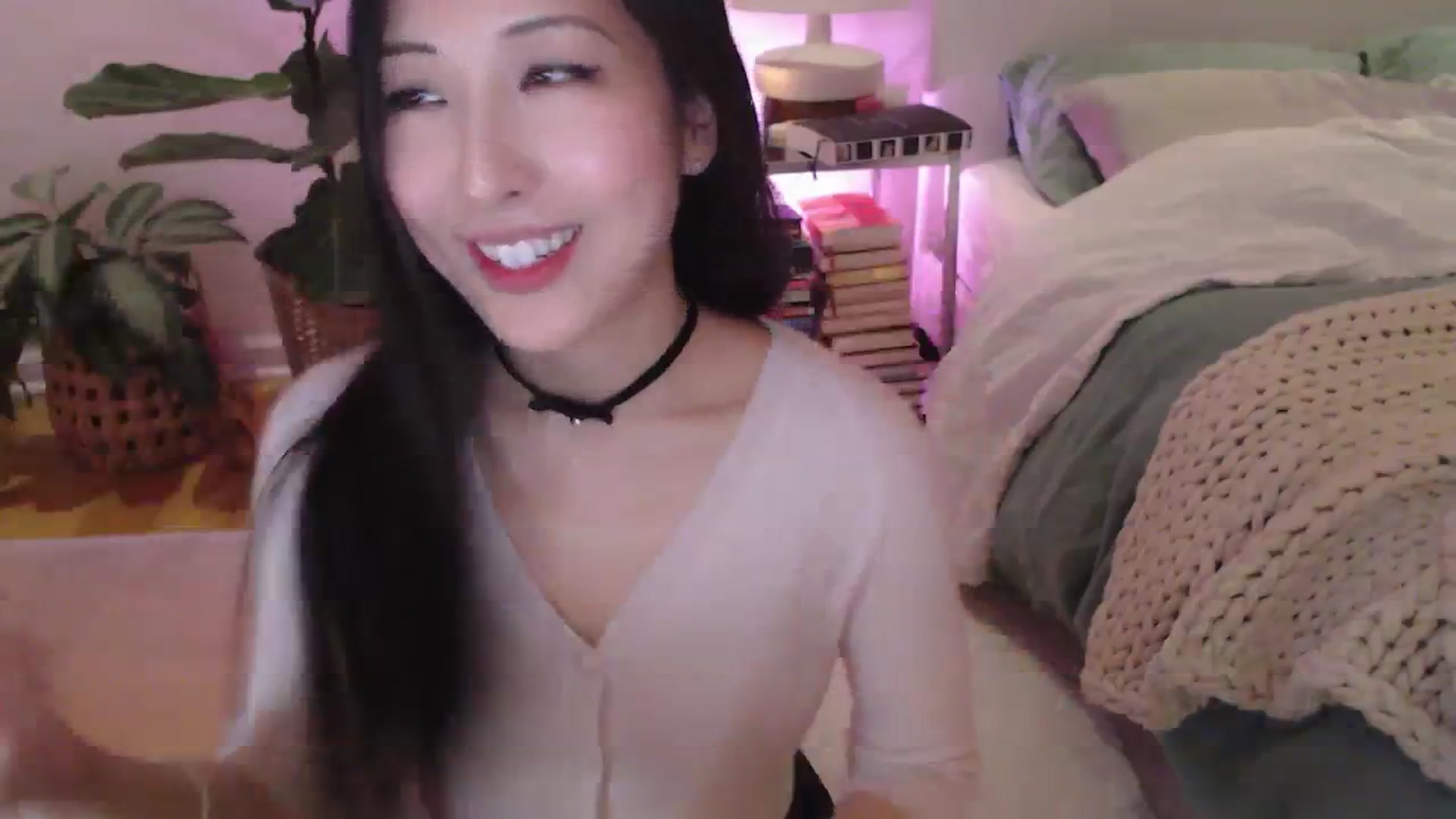 Gallery image thumbnail from AnaMei's myfreecams stream on, 01/01/2024, 05:39 image 6 of 20