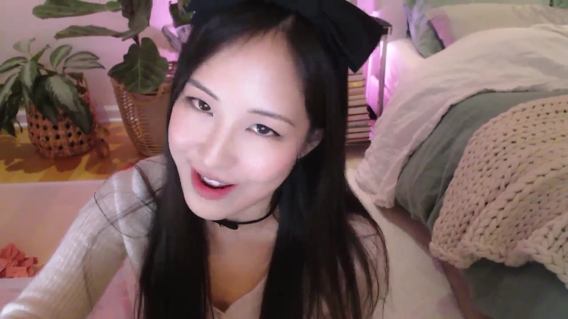 Gallery image thumbnail from AnaMei's myfreecams stream on, 01/01/2024, 05:39 image 18 of 20