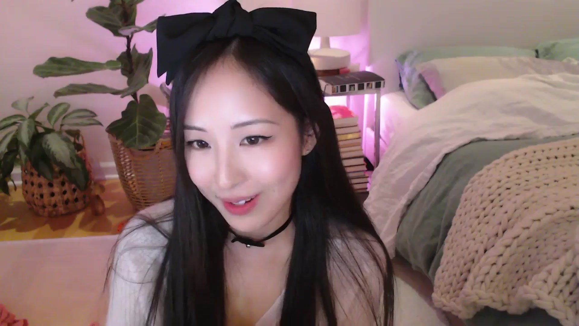 Gallery image thumbnail from AnaMei's myfreecams stream on, 01/01/2024, 05:39 image 17 of 20