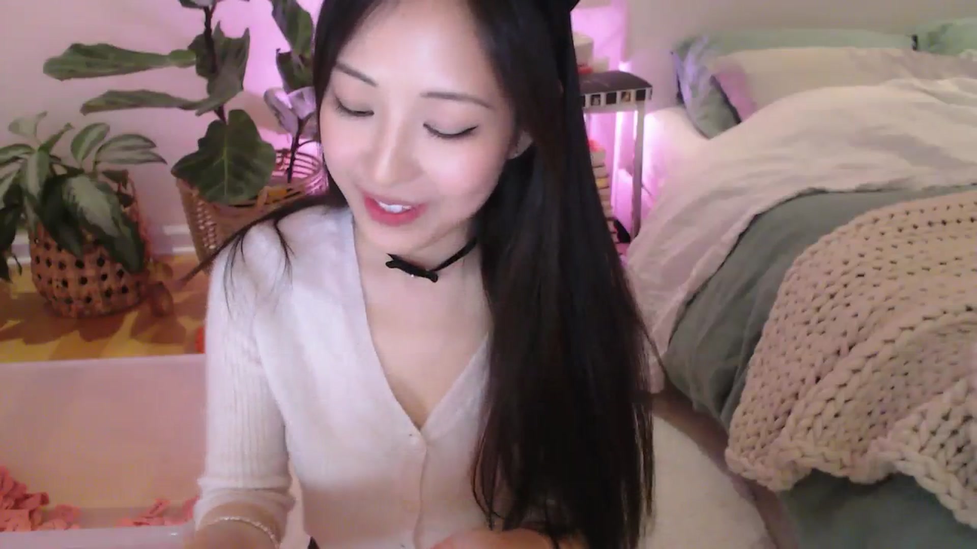 Gallery image thumbnail from AnaMei's myfreecams stream on, 01/01/2024, 05:39 image 9 of 20