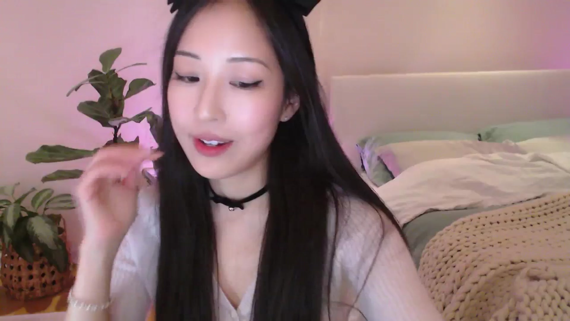Gallery image thumbnail from AnaMei's myfreecams stream on, 01/01/2024, 05:39 image 20 of 20