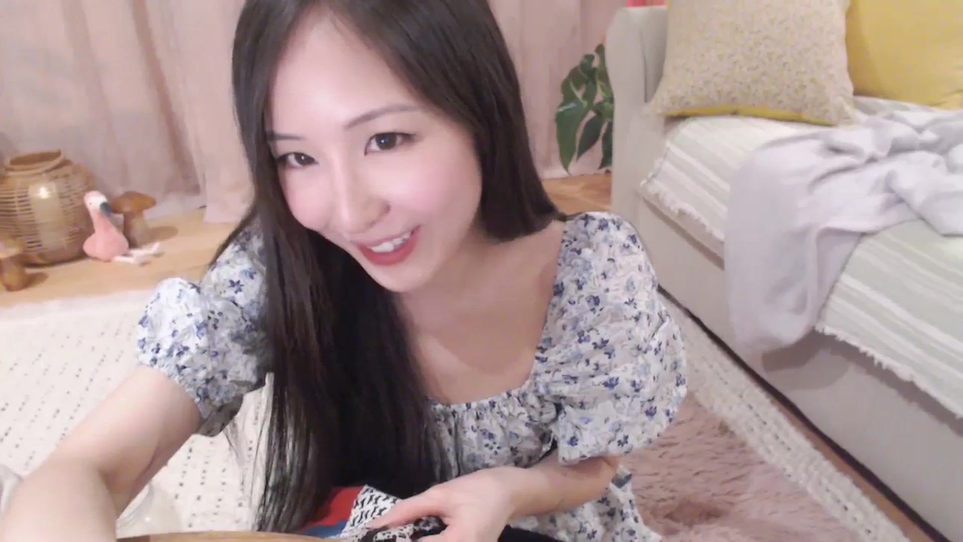 Gallery image thumbnail from AnaMei's myfreecams stream on, 02/01/2024, 05:21 image 9 of 20
