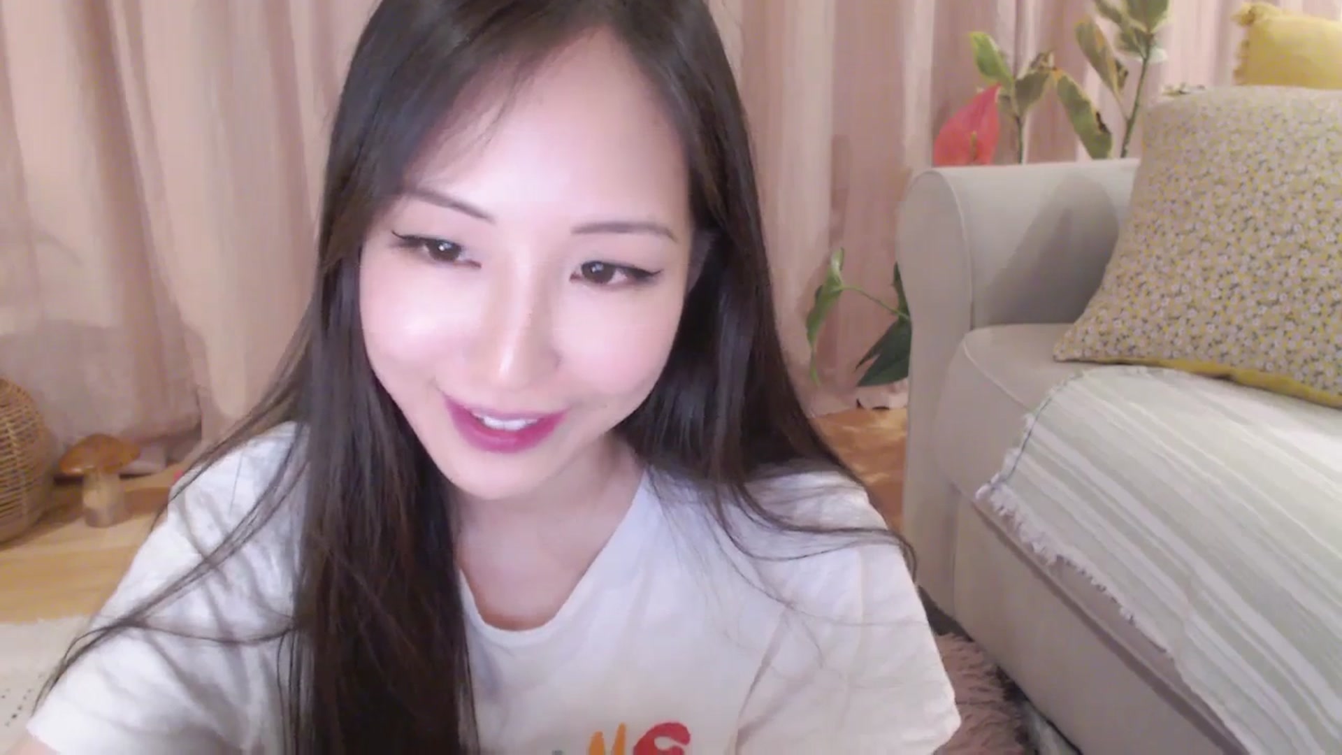 Gallery image thumbnail from AnaMei's myfreecams stream on, 02/03/2024, 08:52 image 9 of 20