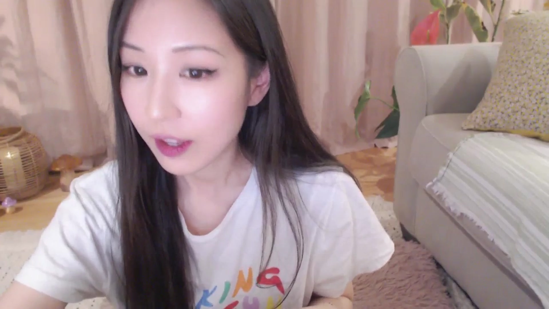 Gallery image thumbnail from AnaMei's myfreecams stream on, 02/03/2024, 08:52 image 6 of 20