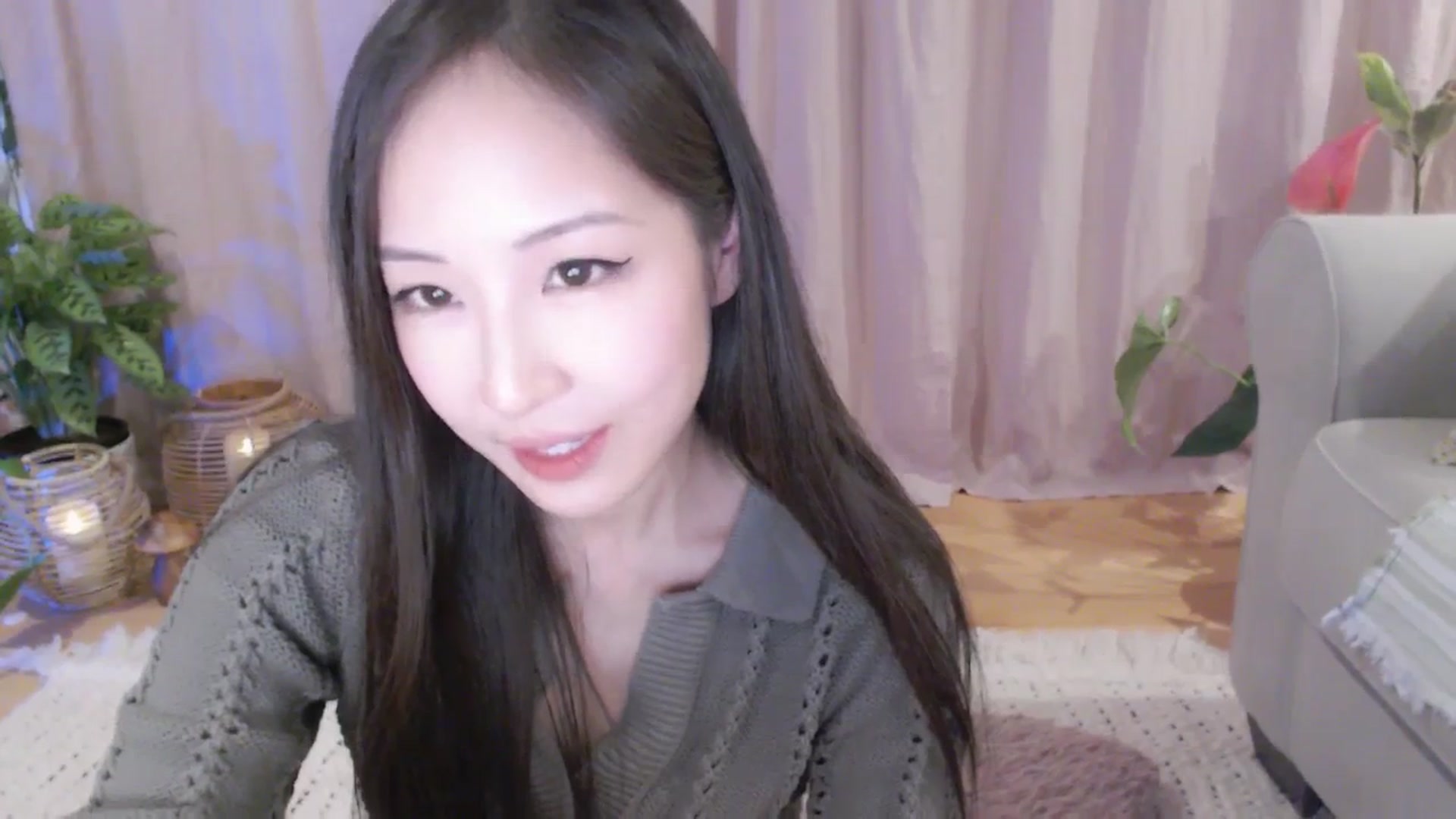 Gallery image thumbnail from AnaMei's myfreecams stream on, 02/04/2024, 08:13 image 8 of 20