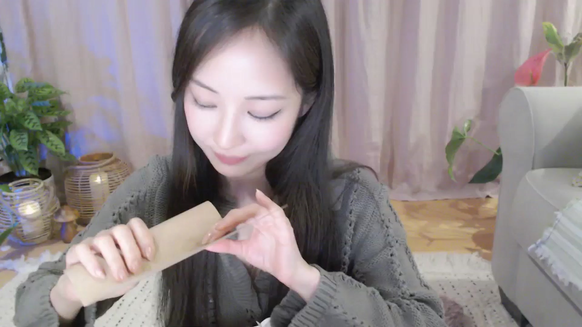 Gallery image thumbnail from AnaMei's myfreecams stream on, 02/04/2024, 08:13 image 10 of 20