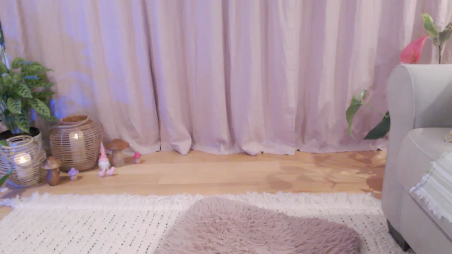 Gallery image thumbnail from AnaMei's myfreecams stream on, 02/04/2024, 08:13 image 6 of 20