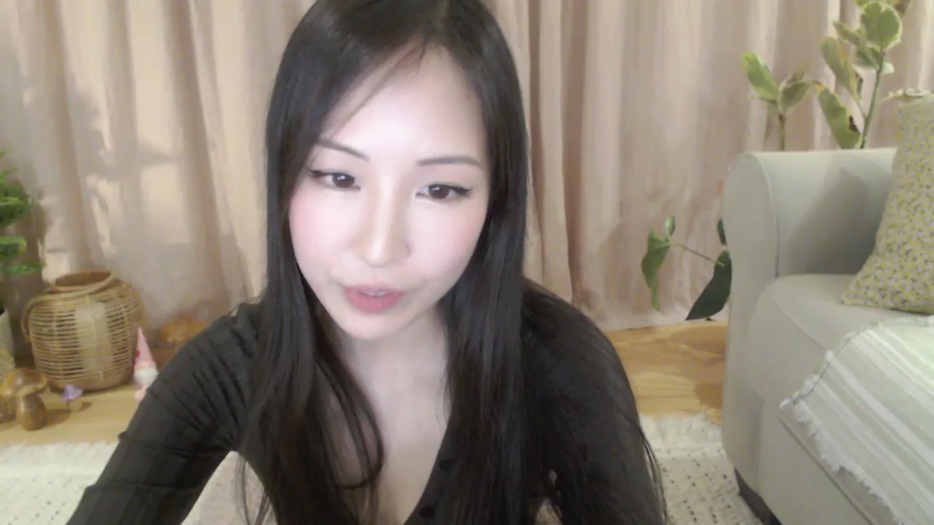 Gallery image thumbnail from AnaMei's myfreecams stream on, 02/08/2024, 04:19 image 5 of 20