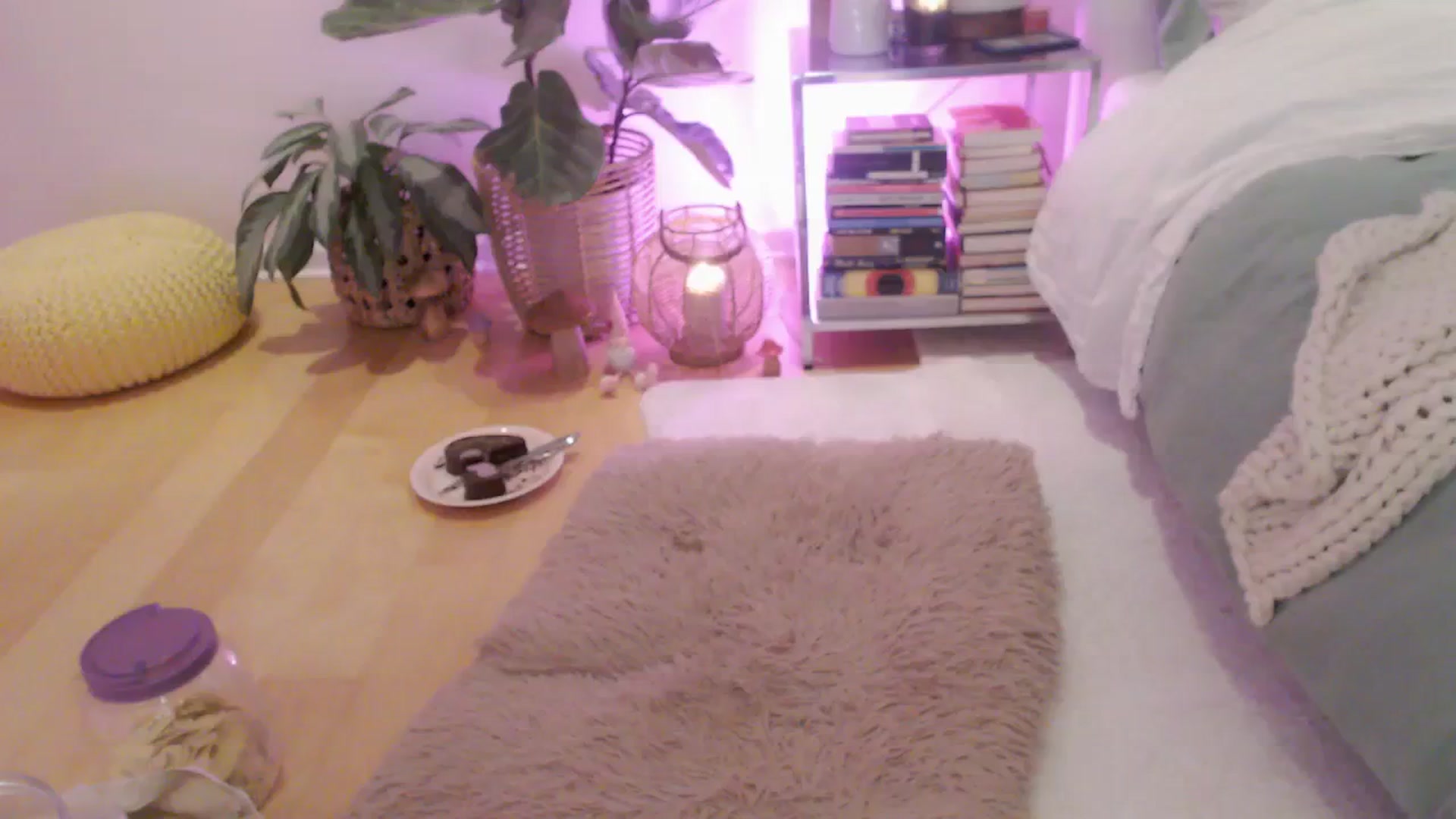 Gallery image thumbnail from AnaMei's myfreecams stream on, 02/15/2024, 07:28 image 4 of 20