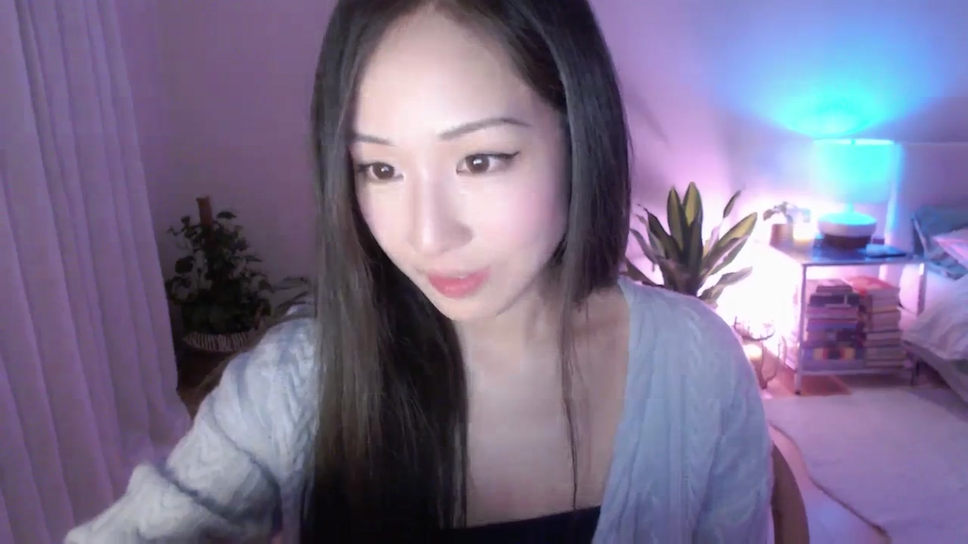 Gallery image thumbnail from AnaMei's myfreecams stream on, 03/03/2024, 05:48 image 15 of 20