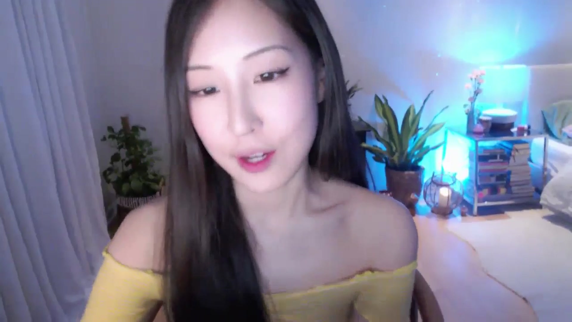 Gallery image thumbnail from AnaMei's myfreecams stream on, 04/21/2024, 04:09 image 13 of 20