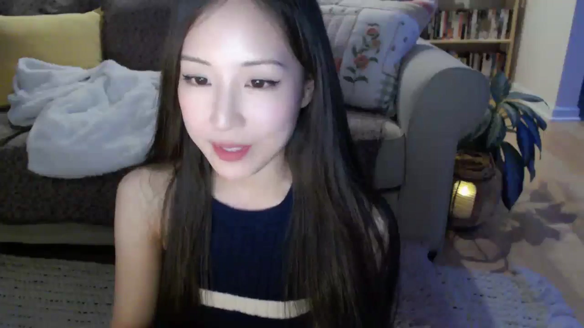 Gallery image thumbnail from AnaMei's myfreecams stream on, 06/16/2024, 05:43 image 15 of 20