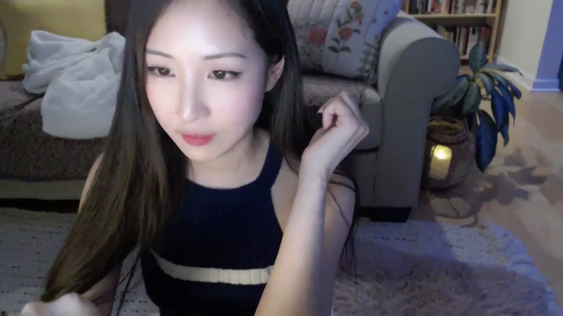 Gallery image thumbnail from AnaMei's myfreecams stream on, 06/16/2024, 05:43 image 7 of 20