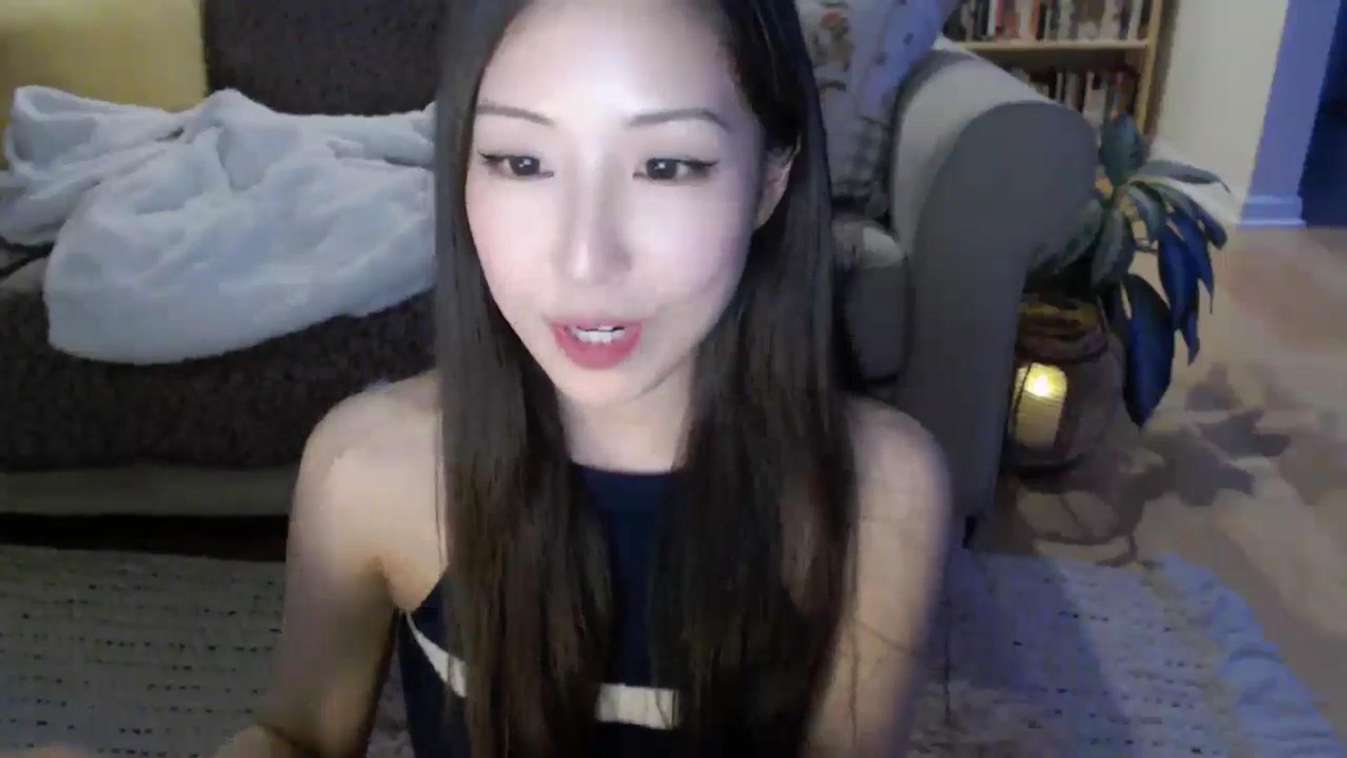 Gallery image thumbnail from AnaMei's myfreecams stream on, 06/16/2024, 05:43 image 16 of 20