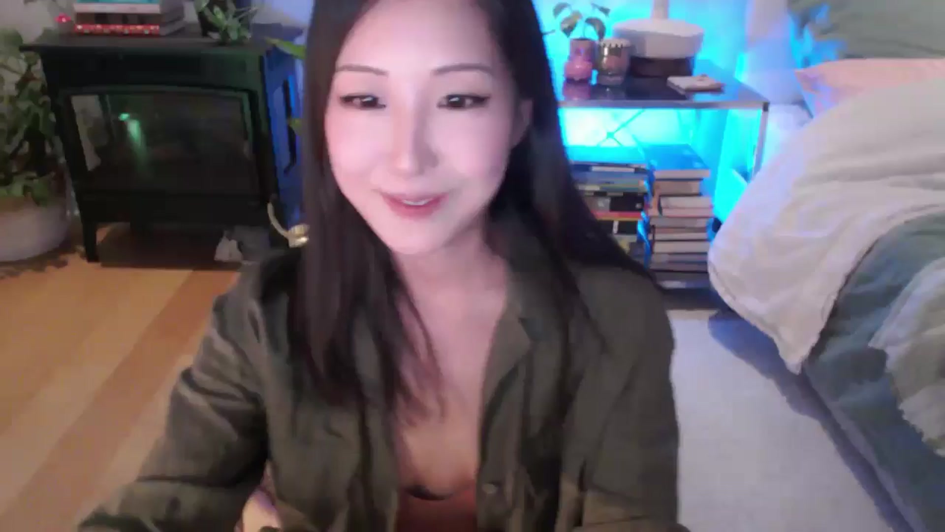 Gallery image thumbnail from AnaMei's myfreecams stream on, 07/07/2024, 06:50 image 1 of 20