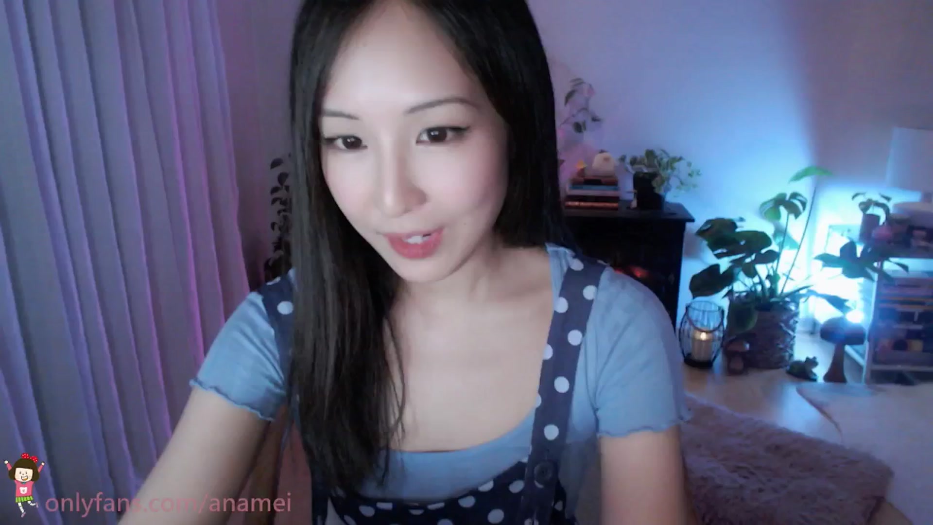 Gallery image thumbnail from AnaMei's myfreecams stream on, 10/06/2024, 05:40 image 13 of 20