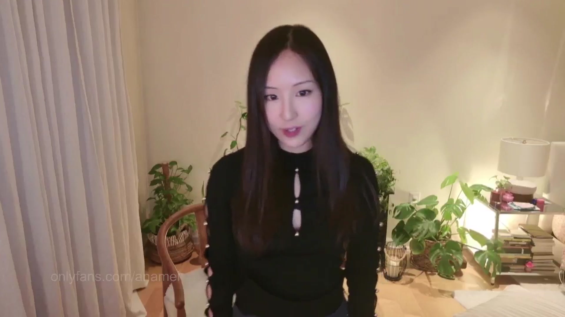 Gallery image thumbnail from AnaMei's myfreecams stream on, 01/05/2025, 08:21 image 3 of 20