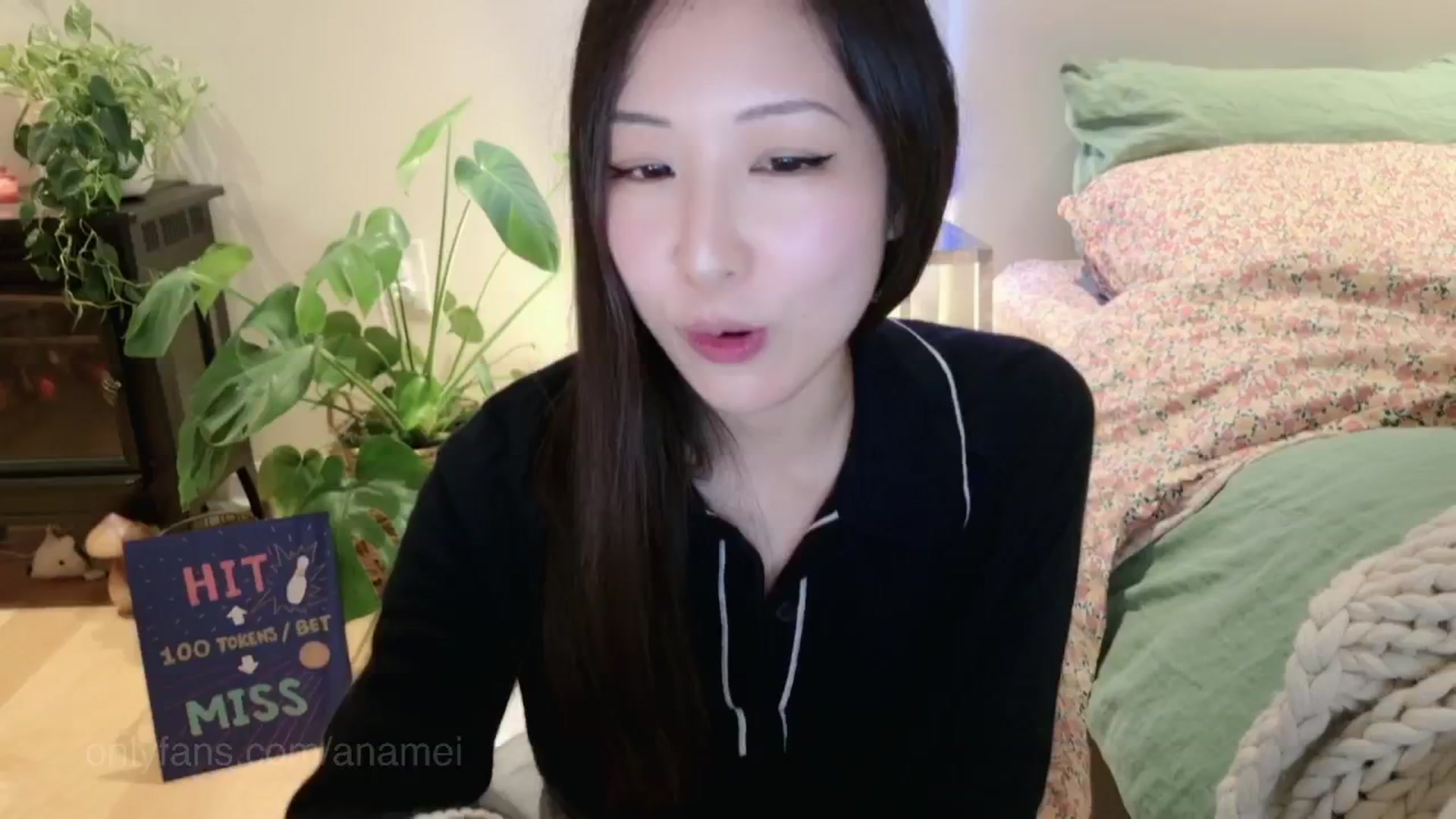 Gallery image thumbnail from AnaMei's myfreecams stream on, 01/12/2025, 08:03 image 3 of 20