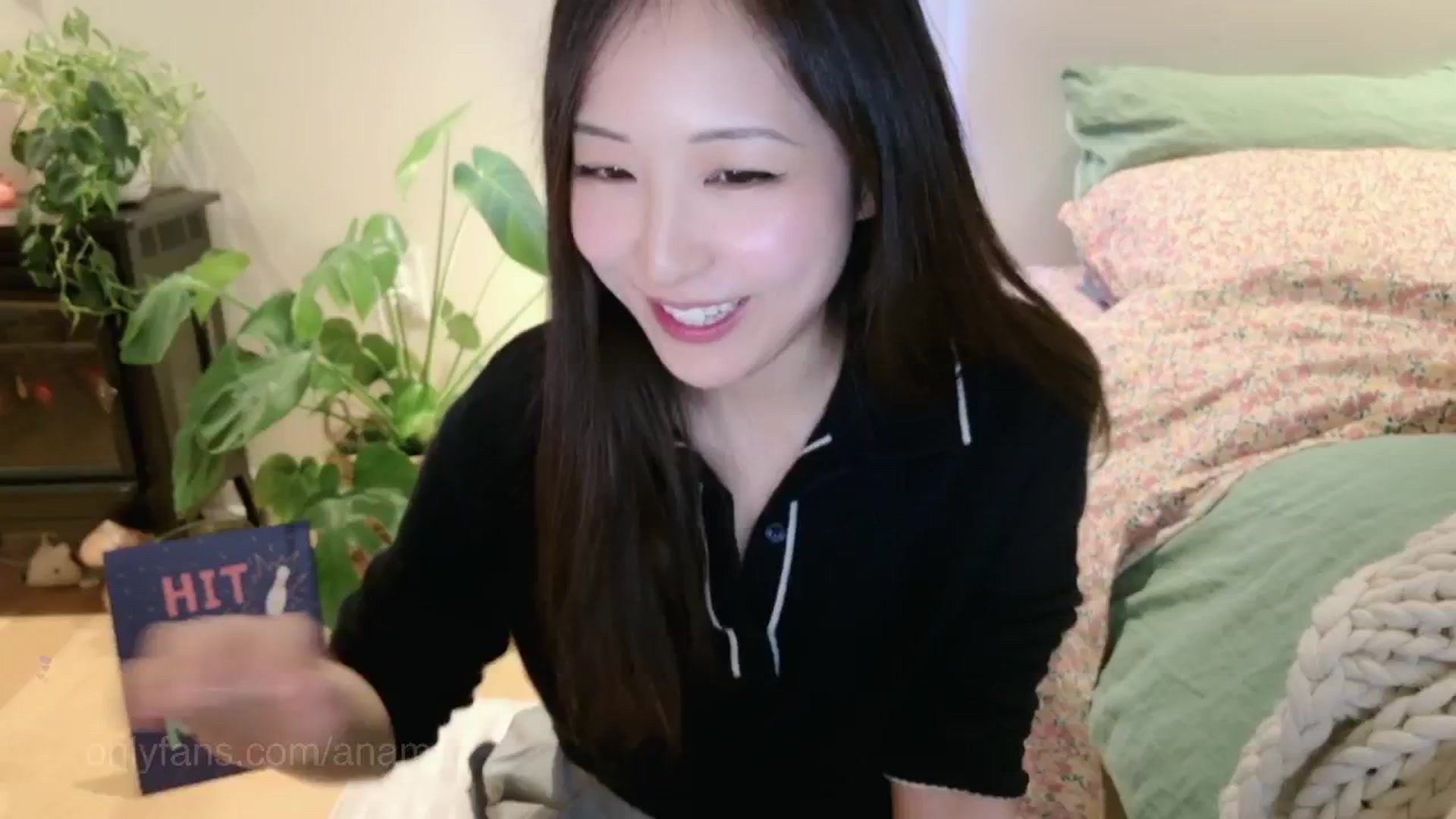 Gallery image thumbnail from AnaMei's myfreecams stream on, 01/12/2025, 08:03 image 2 of 20